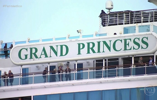 Passageiros do navio Grand Princess começam a desembarcar na Califónia