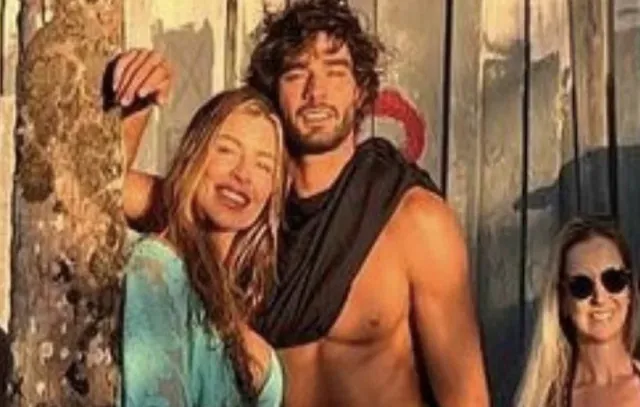 Grazi Massafera e Marlon Teixeira aparecem juntos em foto pela 1ª vez