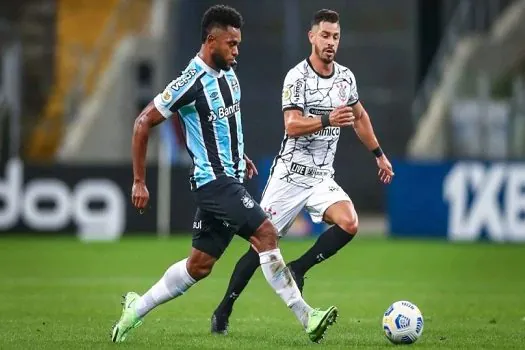 Corinthians pode rebaixar Grêmio e dar troco 14 anos após queda para a Série B