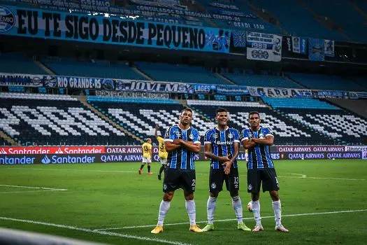 Grêmio faz 2 a 0 e se classifica para às quartas de final da Libertadores