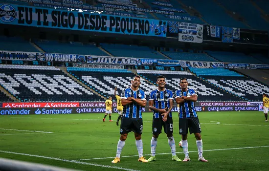 Grêmio faz 2 a 0 e se classifica para às quartas de final da Libertadores