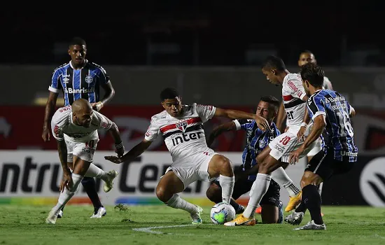 Grêmio segura o empate no Morumbi e está na final da Copa do Brasil