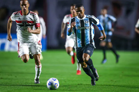 Grêmio derrota São Paulo por 3 a 0