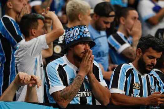 Grêmio e Bahia estão rebaixados à Série B do Campeonato Brasileiro