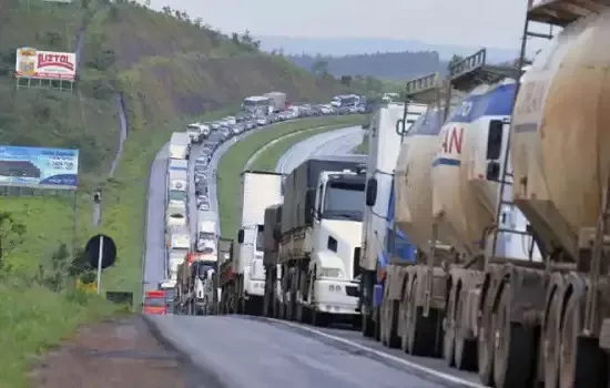 “Caminhoneiros não querem esmolas”