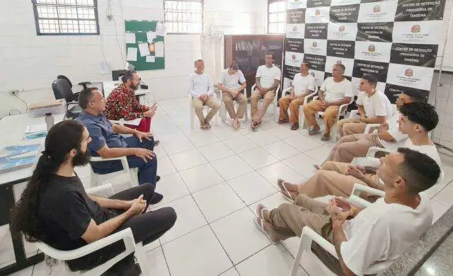 Grupo Reflexivo de Homens de Diadema discute machismo com novos detentos do CDP