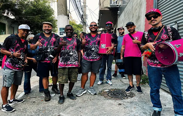 Sesc Avenida Paulista traz o grupo musical Pagode na Lata no aniversário da cidade