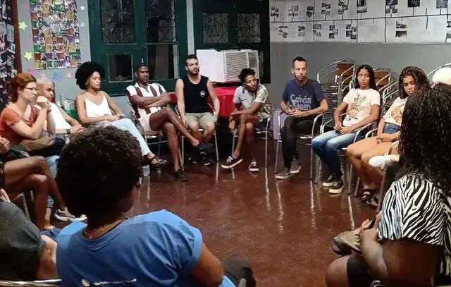 Organização LGBTQIAPN+ no Rio abre vagas para atendimento psicológico