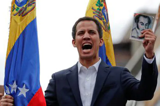 Juan Guaidó pede ajuda ao Brasil, diz Mourão