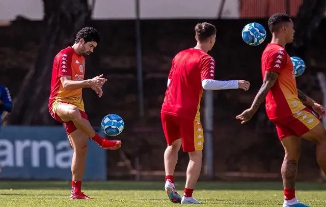 Dupla volta às atividades e Guarani fará treino aberto na véspera de clássico