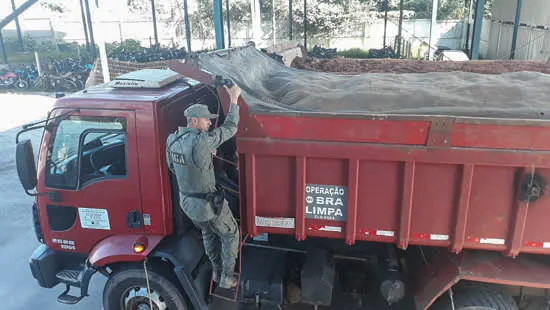 Guarda Ambiental de São Bernardo apreende mais 9 veículos por descarte irregular