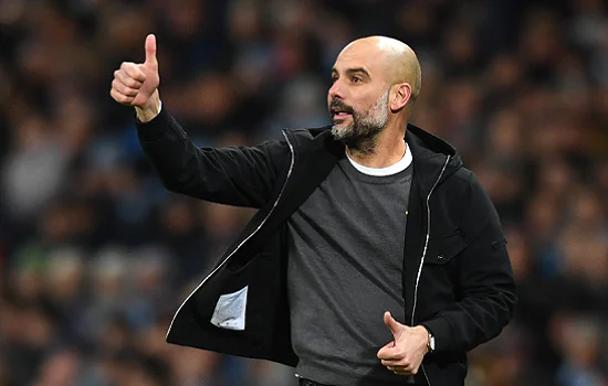 Guardiola promete surpresas no City