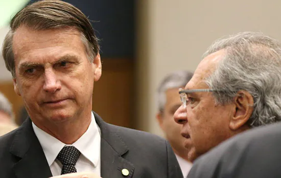 Bolsonaro diz que ‘todas as cartas estão na mesa’