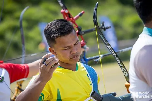 Atleta indígena do Amazonas garante vaga na Copa do Mundo de tiro com arco