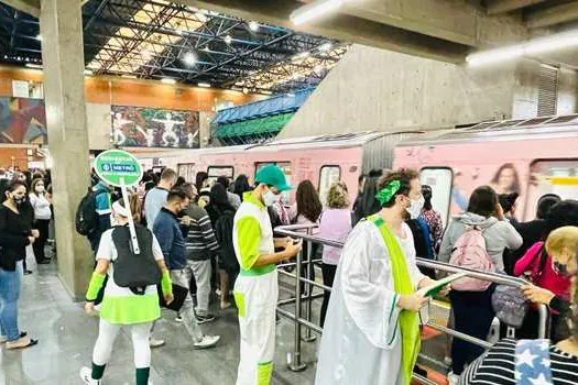 Metrô realiza ação para estimular hábitos saudáveis e melhorar experiência de viagem