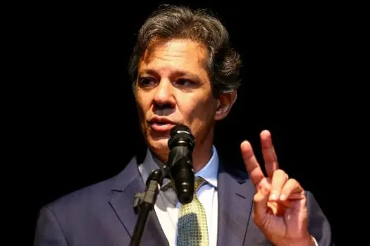 Haddad diz que discutirá tributária e arcabouço com o Congresso a partir de abril