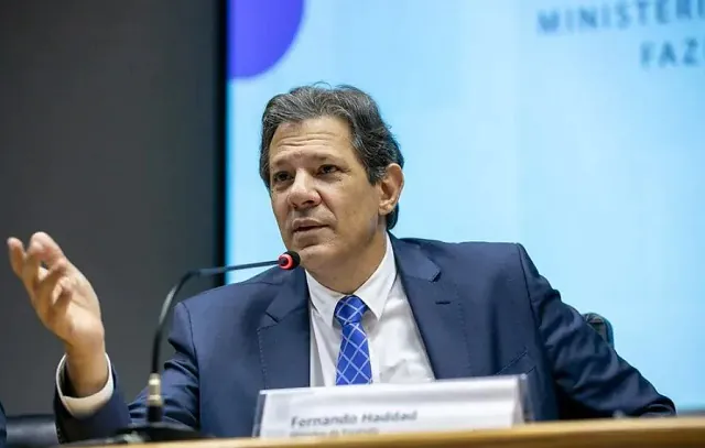 21 governadores apoiam mudanças no Carf propostas por Haddad