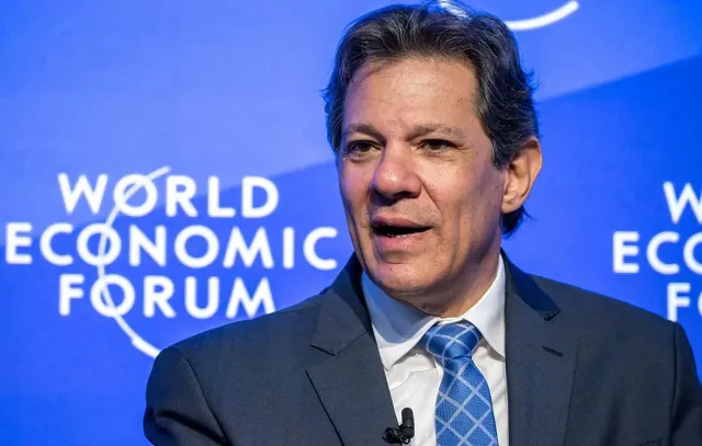 Davos: Haddad alerta para riscos da extrema-direita