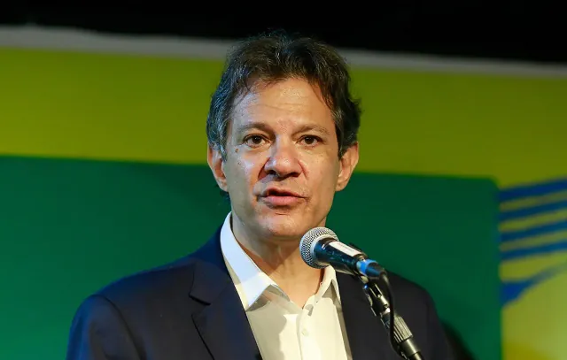 Haddad anuncia novos nomes de secretários da Fazenda às 14h desta quinta-feira