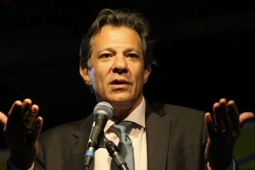 Haddad anuncia secretários da Receita Federal e Tesouro Nacional