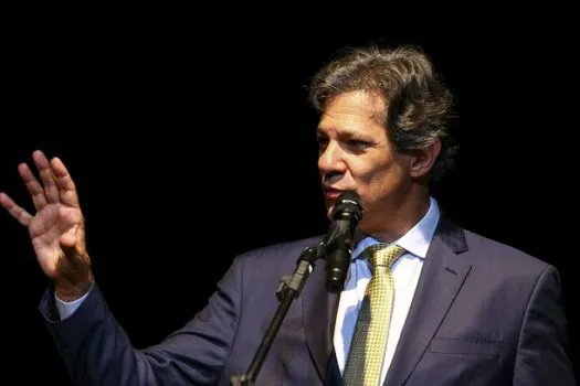 Na Índia, Haddad mostra preocupação com juros altos e crise climática