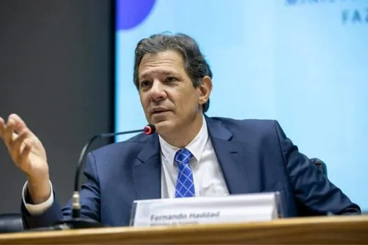 É possível aprovar tributária e arcabouço fiscal até abril na Câmara, diz Haddad