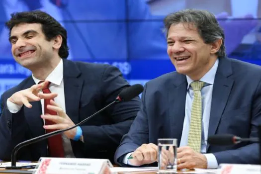 Arcabouço: Governo lutará para superar 308 votos na Câmara e 49 no Senado, diz Haddad