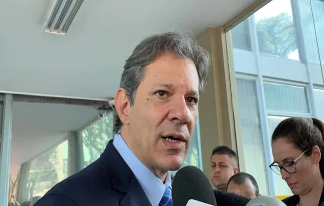 Haddad fala que está em curso trabalho para estabelecer harmonia entre governo e BC