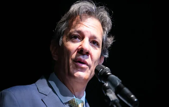 Haddad sobre correção do mínimo: É a fórmula que deu certo durante os anos que governamos