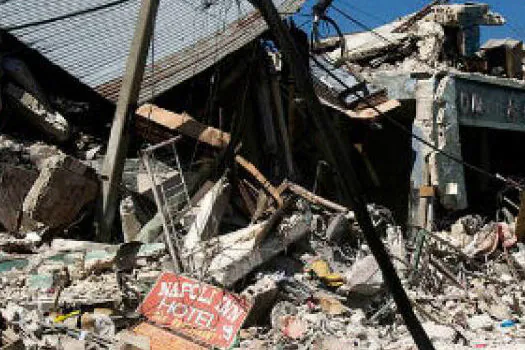 Sobe números de mortos em terremoto no Haiti