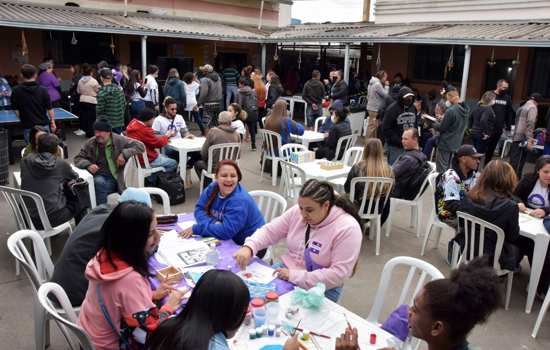 Hamburgada na Rua atrai 150 pessoas ao Centro POP de Santo André