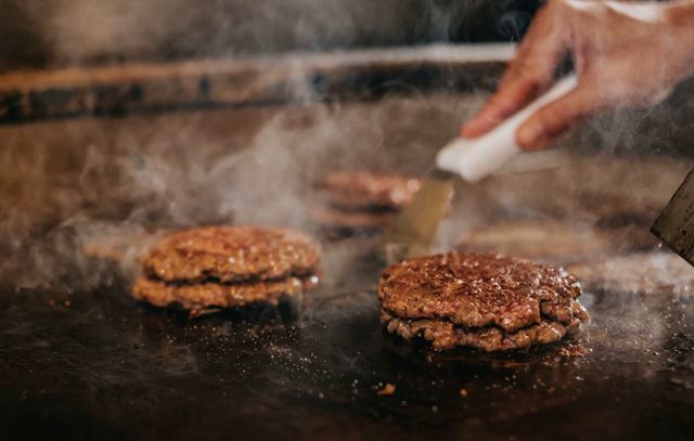 Dia do Hambúrguer (28) potencializa vendas nas hamburguerias da Região