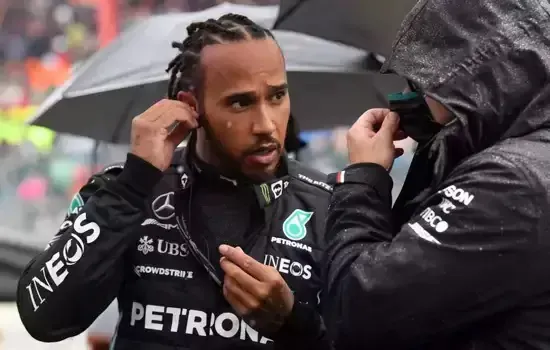 Hamilton trata decisão de título contra Verstappen como “só mais um campeonato”