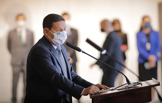 Mourão: Sistema político brasileiro sofre influência negativa da reeleição