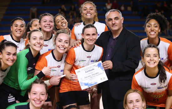 São Bernardo estreia com vitória nas finais da Liga Nacional de Handebol Feminino