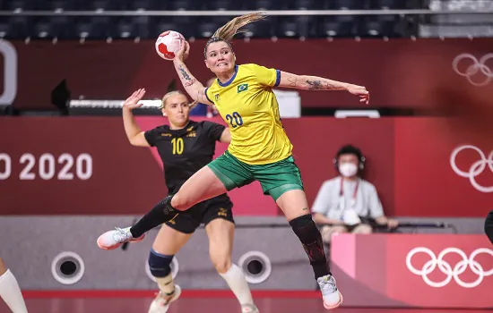 Brasil perde da Suécia no handebol feminino e decide classificação com a França