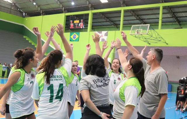 Nesta 5ª-feira tem Festival Feminino Mirim de Handebol