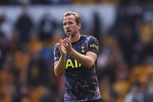 Harry Kane encerra novela sobre seu futuro e anuncia que ficará no Tottenham