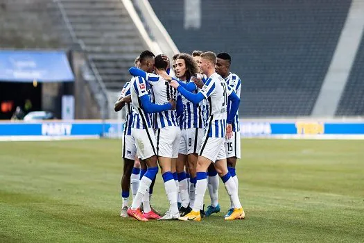 Hertha Berlin surpreende o Bayer Leverkusen e deixa a zona de rebaixamento