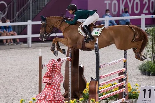 Hipismo brasileiro se classifica à final do salto por equipes nos Jogos de Tóquio