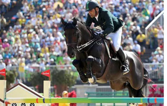 Brasil segue na liderança na disputa por medalhas no hipismo