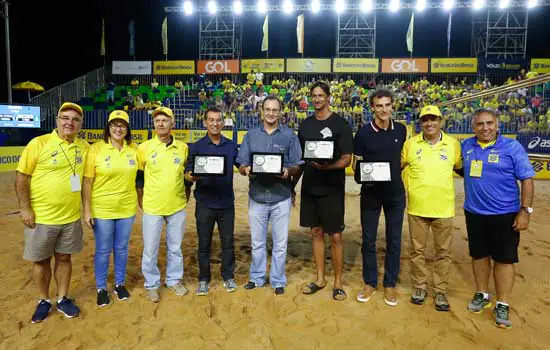 CBV: Campeões olímpicos em Atenas