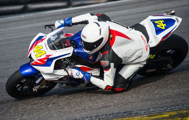 Pilotos Honda aceleram na quinta etapa do SuperBike Brasil 2023 em Interlagos