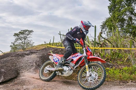 Equipe Honda Racing disputa quinta rodada do Brasileiro de Enduro em Novo Horizonte (SC)