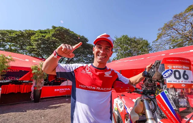 Bissinho Zavatti e Tiago Wernersbach comemoram os títulos de Rally Cross Country 2022