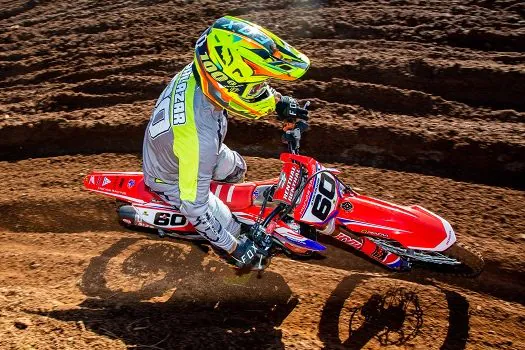 Equipe Honda Racing busca títulos na decisão da temporada 2022 do Brasileiro de Motocross