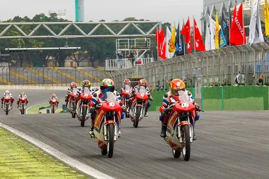 Pilotos Honda partem para a quinta etapa do SuperBike Brasil em Interlagos