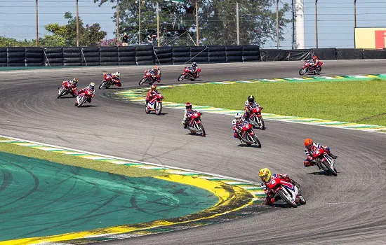 Honda Jr Cup e Copa Pro Honda CBR 650R têm segunda etapa no Autódromo de Interlagos