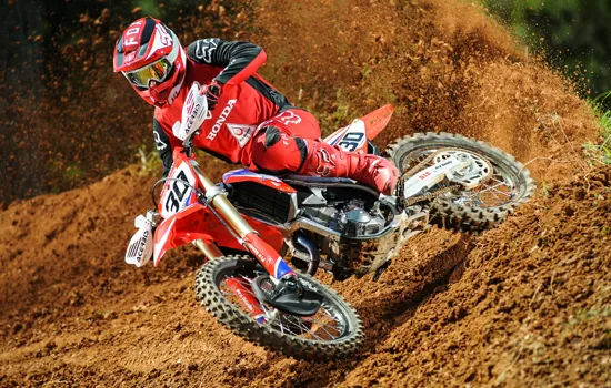 Honda Racing inicia Brasileiro de Motocross 2021 com rodada dupla em Faxinal (PR)