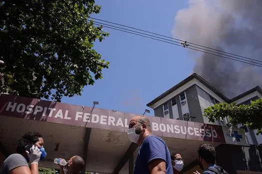 Quase um ano após incêndio, Hospital de Bonsucesso retoma serviços